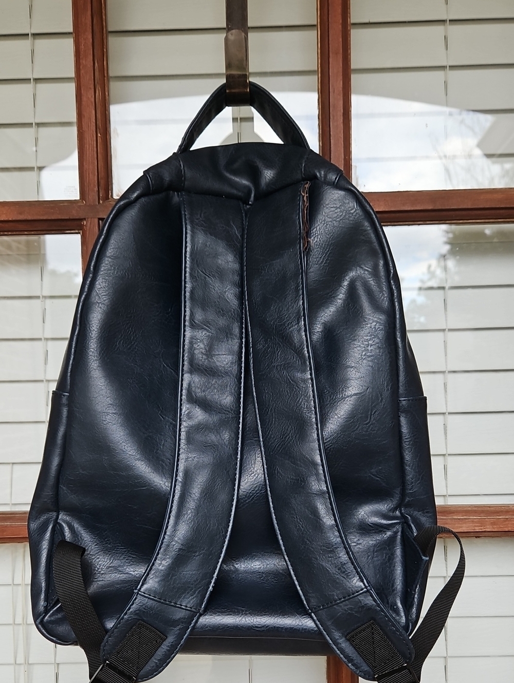 Kenneth Cole Reaction Back To School Dark Blue Unisex Charging Port Backpack - Picture 3 of 8